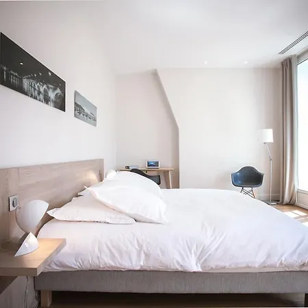 Couette-café T4 Cours De L'intendance
